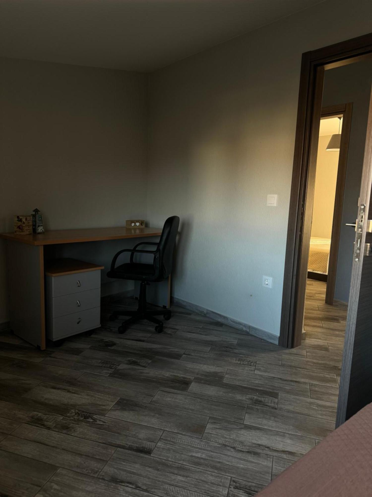 Private Modern Apartment Nea Roda Exterior foto